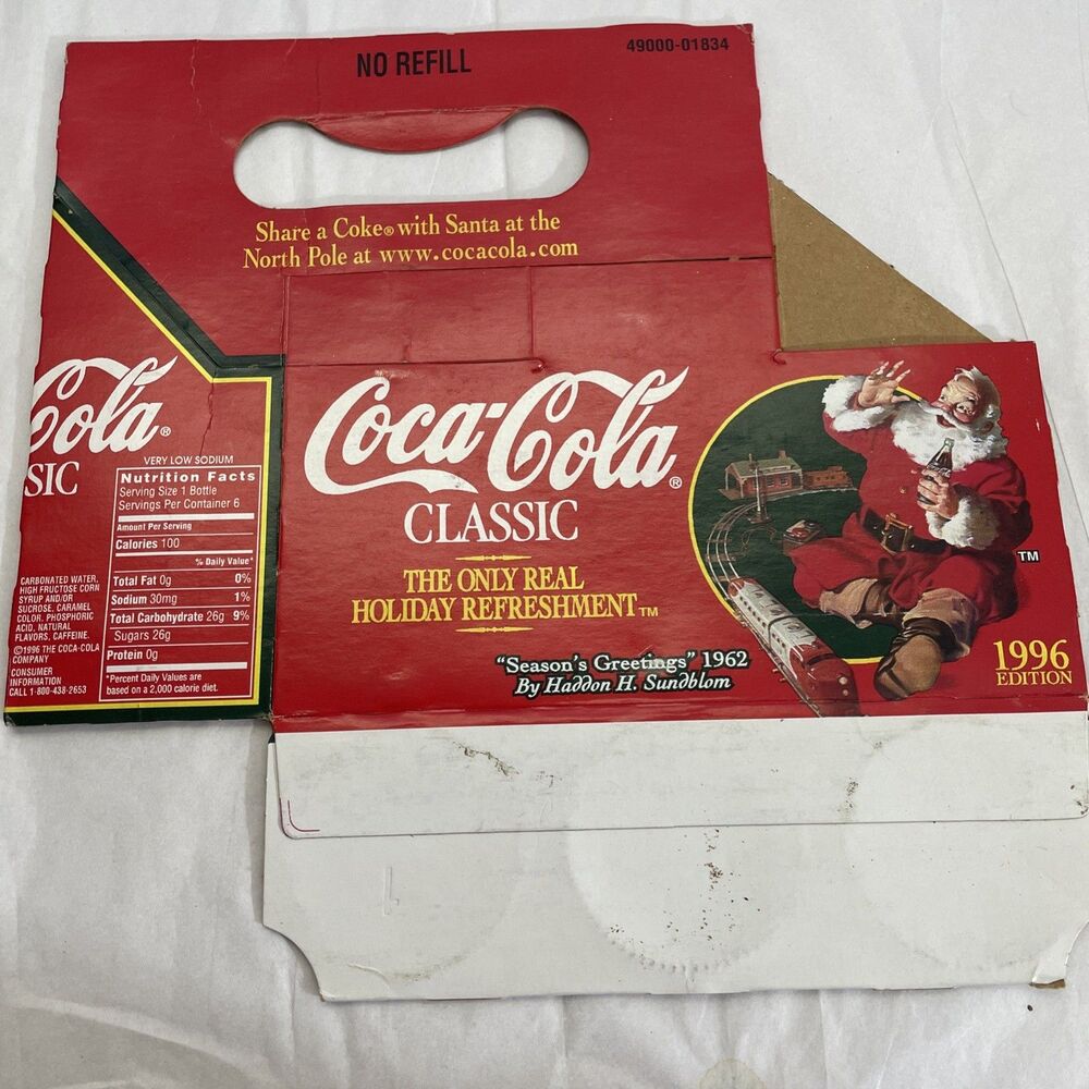 1996 Coca Cola Classic Santa โ1962 Seasons Greetingsโ Carton Carrier